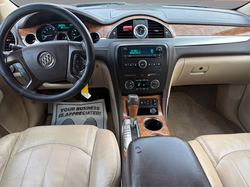 Used 2008 Buick Enclave CXL w/ Luxury Package FWD image 28