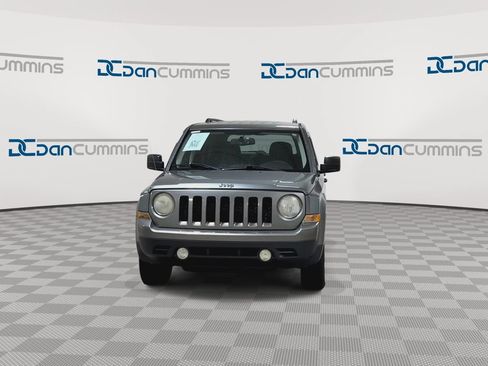 Used 2012 Jeep Patriot Sport AWD/4WD image 3