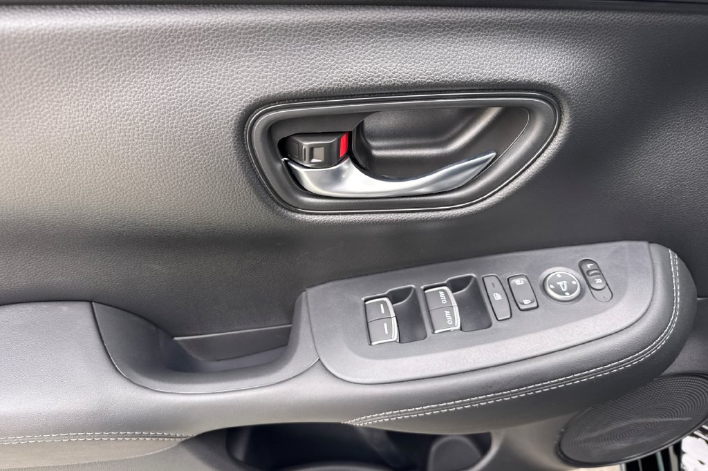 New 2027 Honda HR-V EX-L image 13