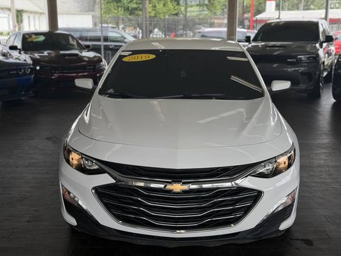 Used 2019 Chevrolet Malibu LT FWD image 13