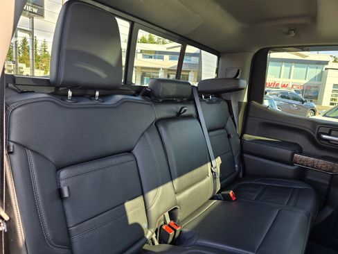 Used 2021 GMC Sierra 1500 Denali w/ Driver Alert Package II image 12