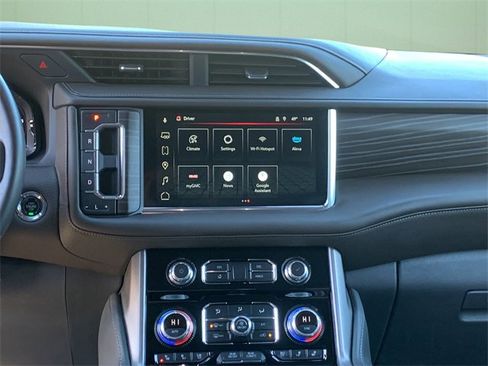 Used 2023 GMC Yukon Denali image 23