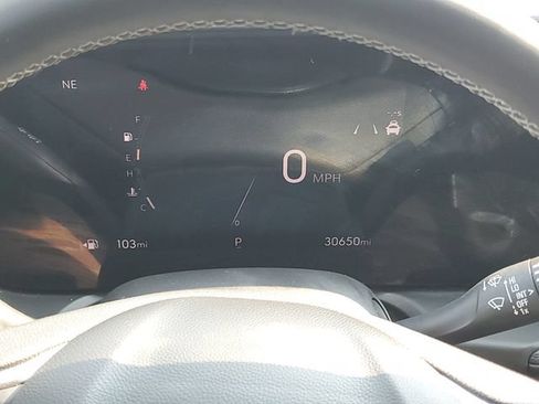 Certified 2024 Buick Encore GX Preferred AWD/4WD image 21