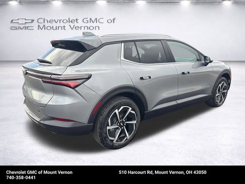 New 2026 Chevrolet Equinox EV LT w/ LPO, All-Weather Mat Package FWD image 5