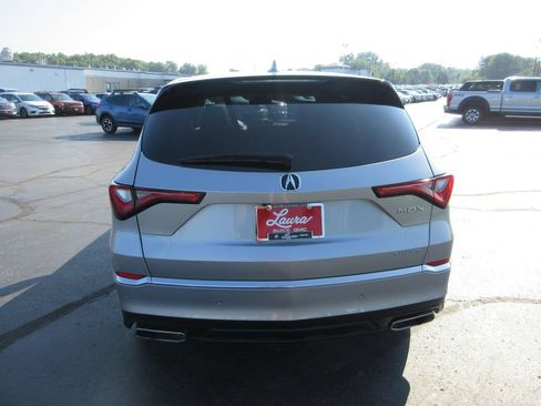 Used 2023 Acura MDX SH-AWD w/ Technology Package image 7