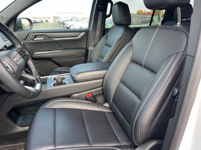 Used 2024 GMC Acadia Elevation w/ LPO, Floor Liner Package FWD image 16