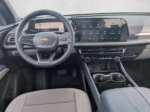 New 2026 Chevrolet Traverse LT w/ Sun and Wheel Package image 14