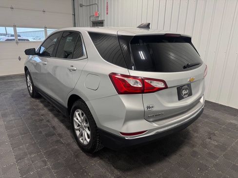 Used 2018 Chevrolet Equinox LT image 4
