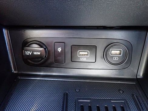 Used 2023 Hyundai Sonata Limited FWD image 18