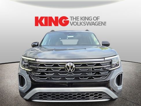 New 2026 Volkswagen Atlas Peak Edition AWD/4WD image 9