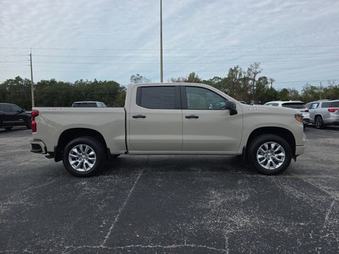 New 2026 Chevrolet Silverado 1500 Custom image 2