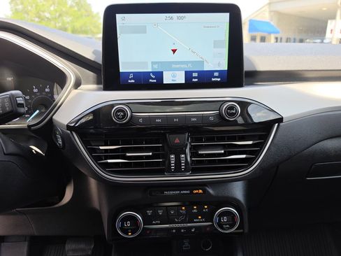 Used 2021 Ford Escape SE w/ SE Sport Appearance Package FWD image 21