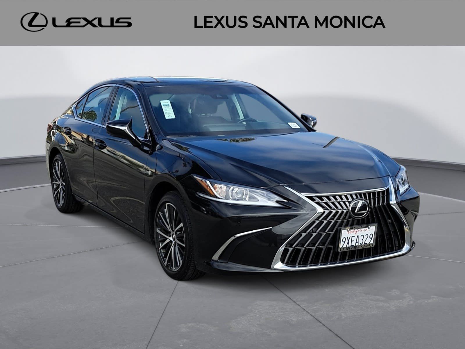 Used 2025 Lexus ES 350 w/ Premium Package FWD image 3