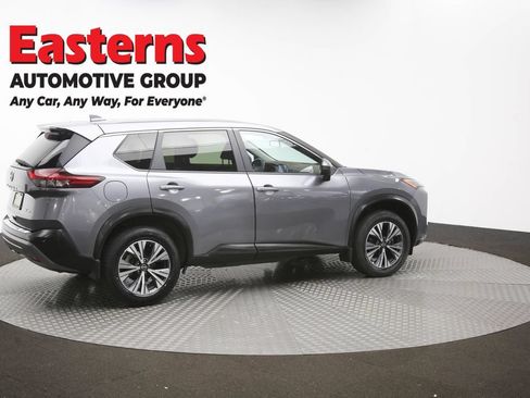 Used 2023 Nissan Rogue SV AWD/4WD image 44