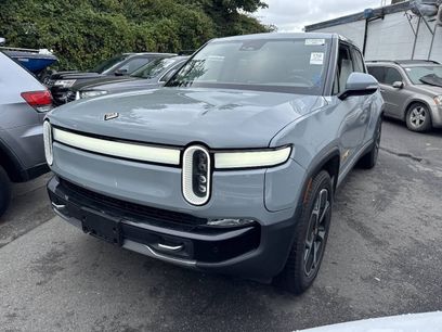 Used 2022 Rivian R1T Adventure