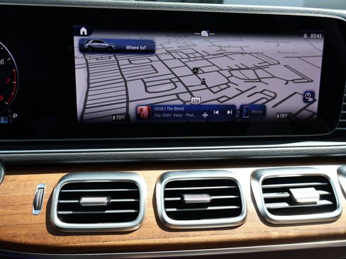 Used 2025 Mercedes-Benz GLE 350 4MATIC image 35