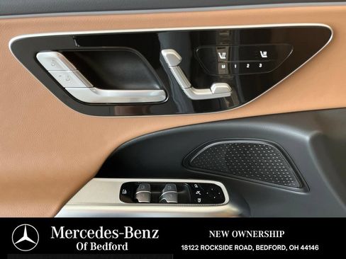 Used 2026 Mercedes-Benz E 350 4MATIC Sedan image 12