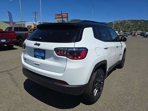 New 2026 Jeep Compass Limited w/ Sun, Sound & Navigation Group AWD/4WD image 5