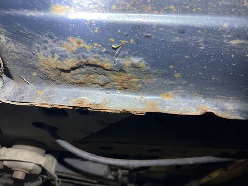 Used 2005 Dodge Grand Caravan SXT w/ Leather Interior Group image 23