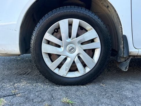 Used 2017 Nissan NV200 SV w/ Technology Package FWD image 12