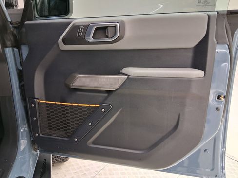 Used 2023 Ford Bronco Badlands image 21