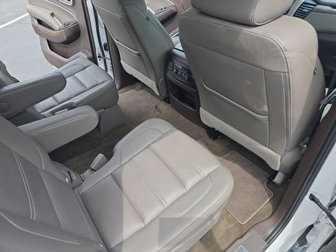 Used 2018 GMC Yukon XL Denali w/ Denali Ultimate Package AWD/4WD image 13