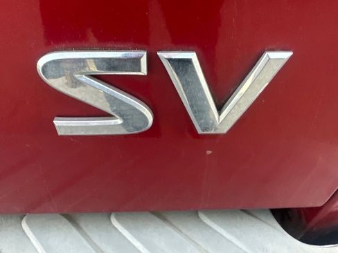 Used 2015 Nissan Frontier SV image 13