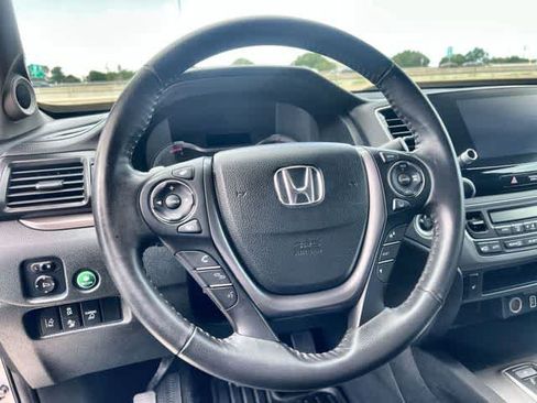 Certified 2023 Honda Ridgeline RTL image 17