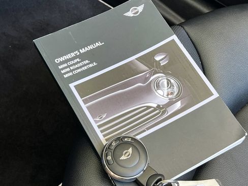 Used 2015 MINI Cooper Roadster S FWD image 25