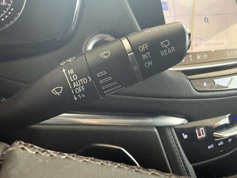Certified 2024 Cadillac XT5 Premium Luxury AWD/4WD image 73