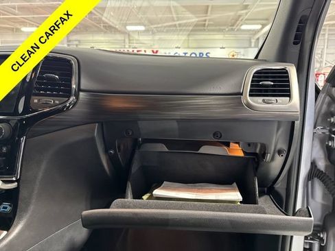 Used 2020 Jeep Grand Cherokee Altitude AWD/4WD image 46
