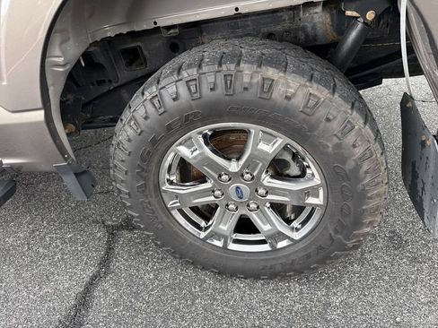 Used 2023 Ford F150 XLT w/ Equipment Group 302A High AWD/4WD image 18