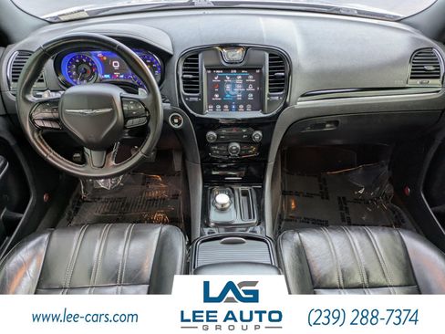 Used 2017 Chrysler 300 S RWD image 12