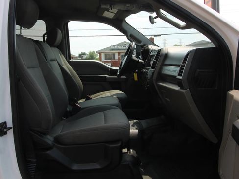 Used 2020 Ford F250 XLT AWD/4WD image 10