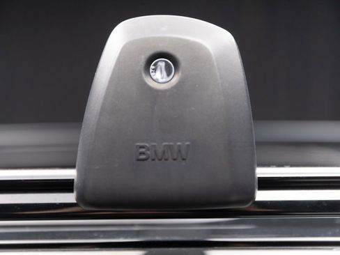 Used 2023 BMW X7 M60i w/ Executive Package image 30