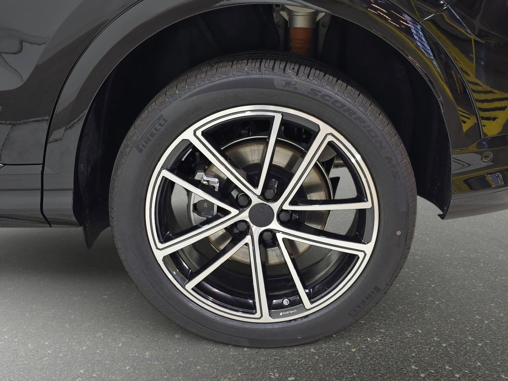 New 2026 Audi Q5 Premium Plus AWD/4WD image 32