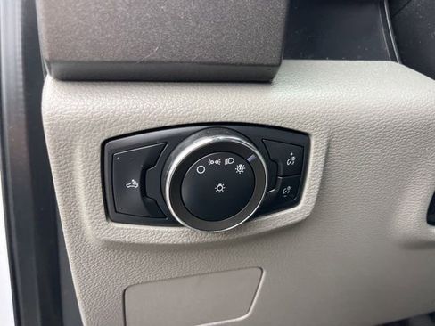Used 2020 Ford F250 XL w/ STX Appearance Package AWD/4WD image 15