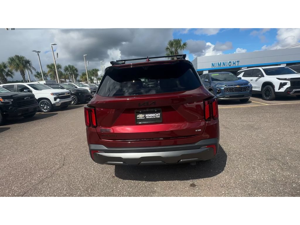 Used 2025 Kia Sorento SX Prestige w/ Olive Brown Leather Package AWD/4WD image 3