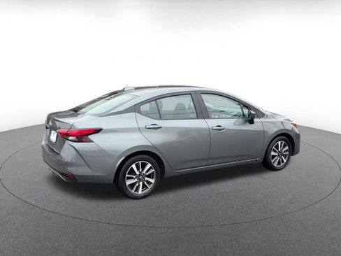 Used 2025 Nissan Versa SV FWD image 15