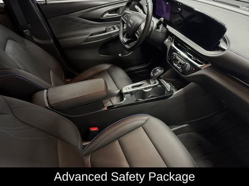 Used 2024 Buick Envista Sport Touring w/ Convenience I Package FWD image 4