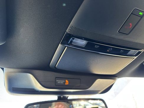 Used 2025 Nissan Armada SL w/ Captain's Chari Seat Package image 46