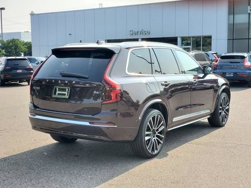 Certified 2025 Volvo XC90 B6 Ultra w/ Protection Package AWD/4WD image 4
