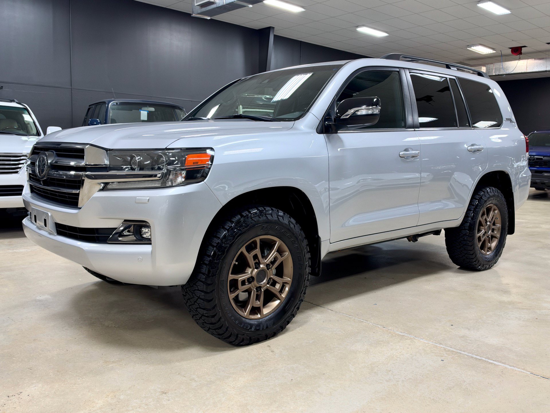 Used 2021 Toyota Land Cruiser Heritage Edition AWD/4WD image 14