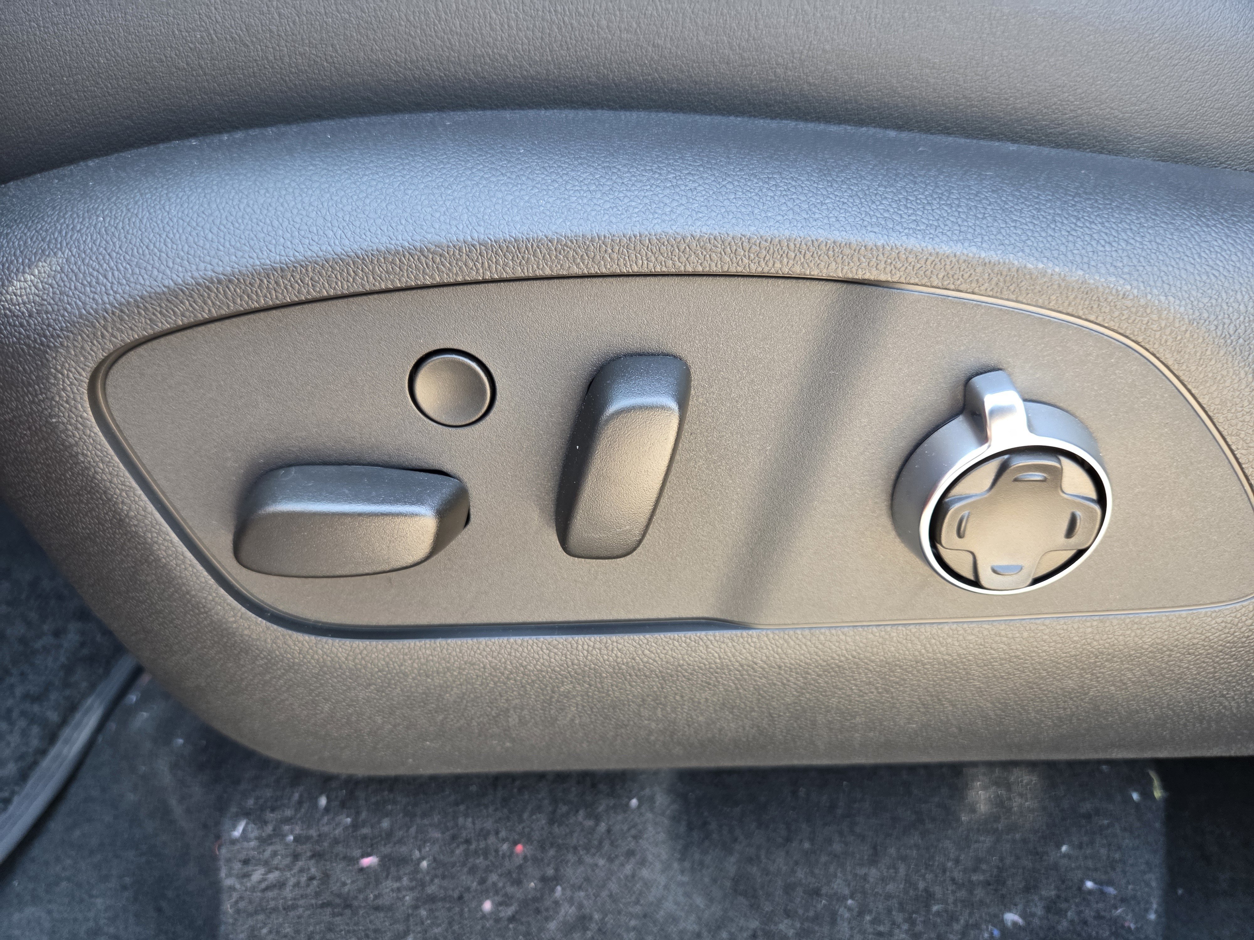 New 2027 Buick Enclave Avenir FWD image 22