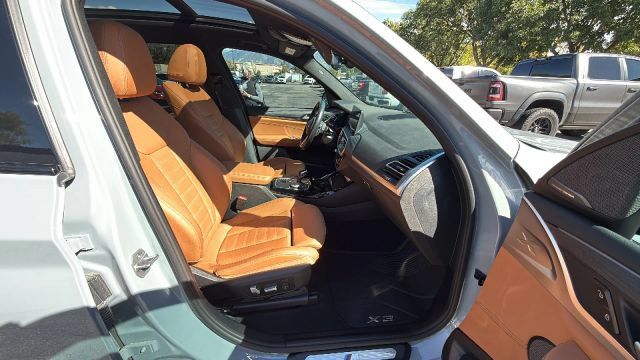 Used 2024 BMW X3 xDrive30i w/ Premium Package AWD/4WD image 29
