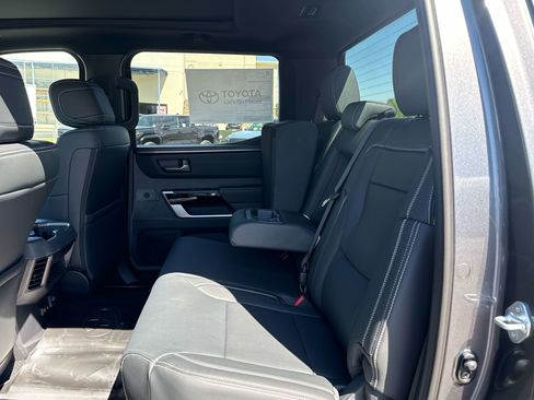 New 2026 Toyota Tundra Limited AWD/4WD image 10
