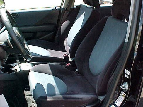 Used 2007 Honda Fit Sport image 10