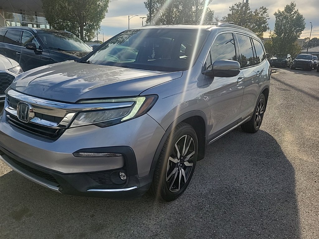 Used 2020 Honda Pilot Touring image 1