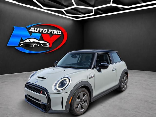 Used 2022 MINI Cooper S FWD image 1