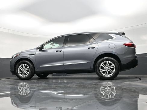 Used 2020 Buick Enclave Essence w/ Sound and Sites Package FWD image 20